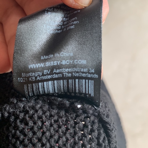 BLACK KNITWEAR SHRUG: south african brand - Sissy Boy - Picture 4 of 4